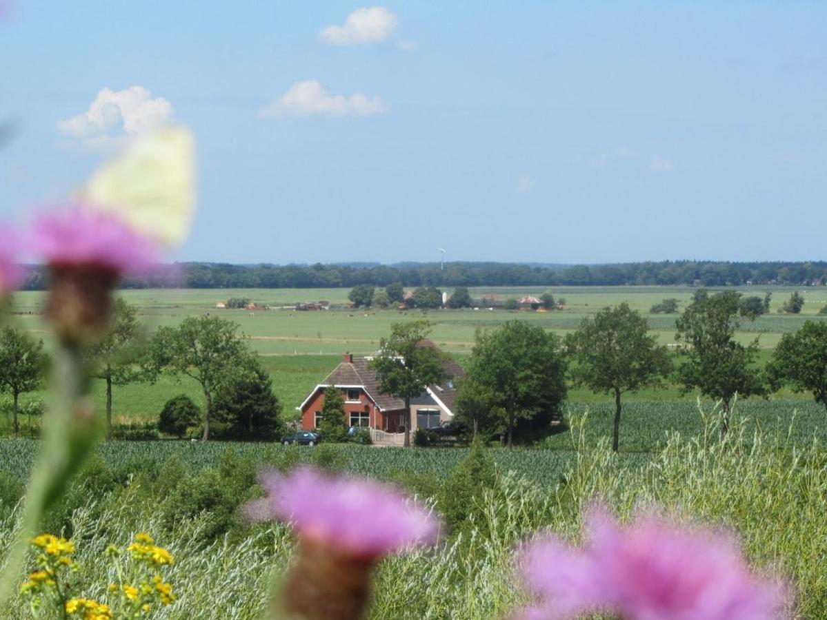 Veendijkhoeve Oosterwolde  Esterno foto