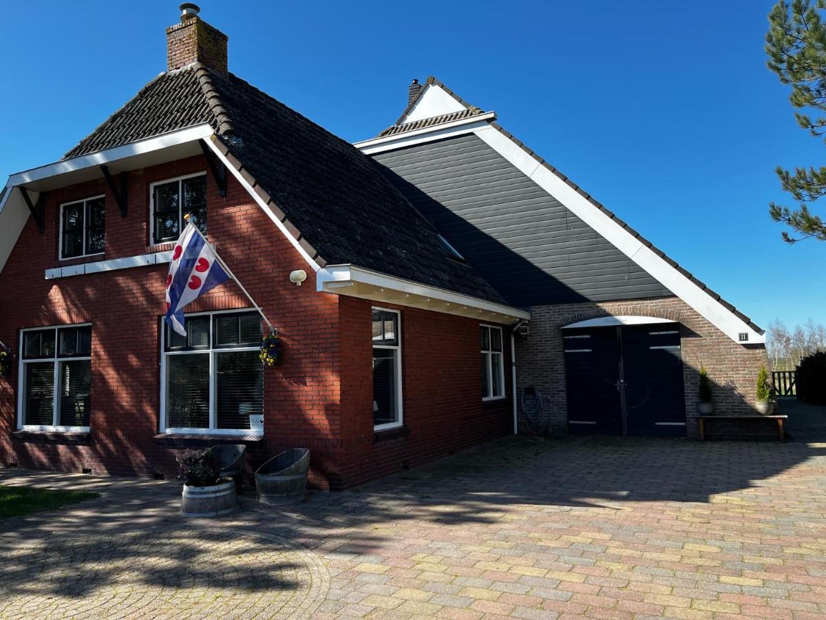 Veendijkhoeve Oosterwolde  Esterno foto